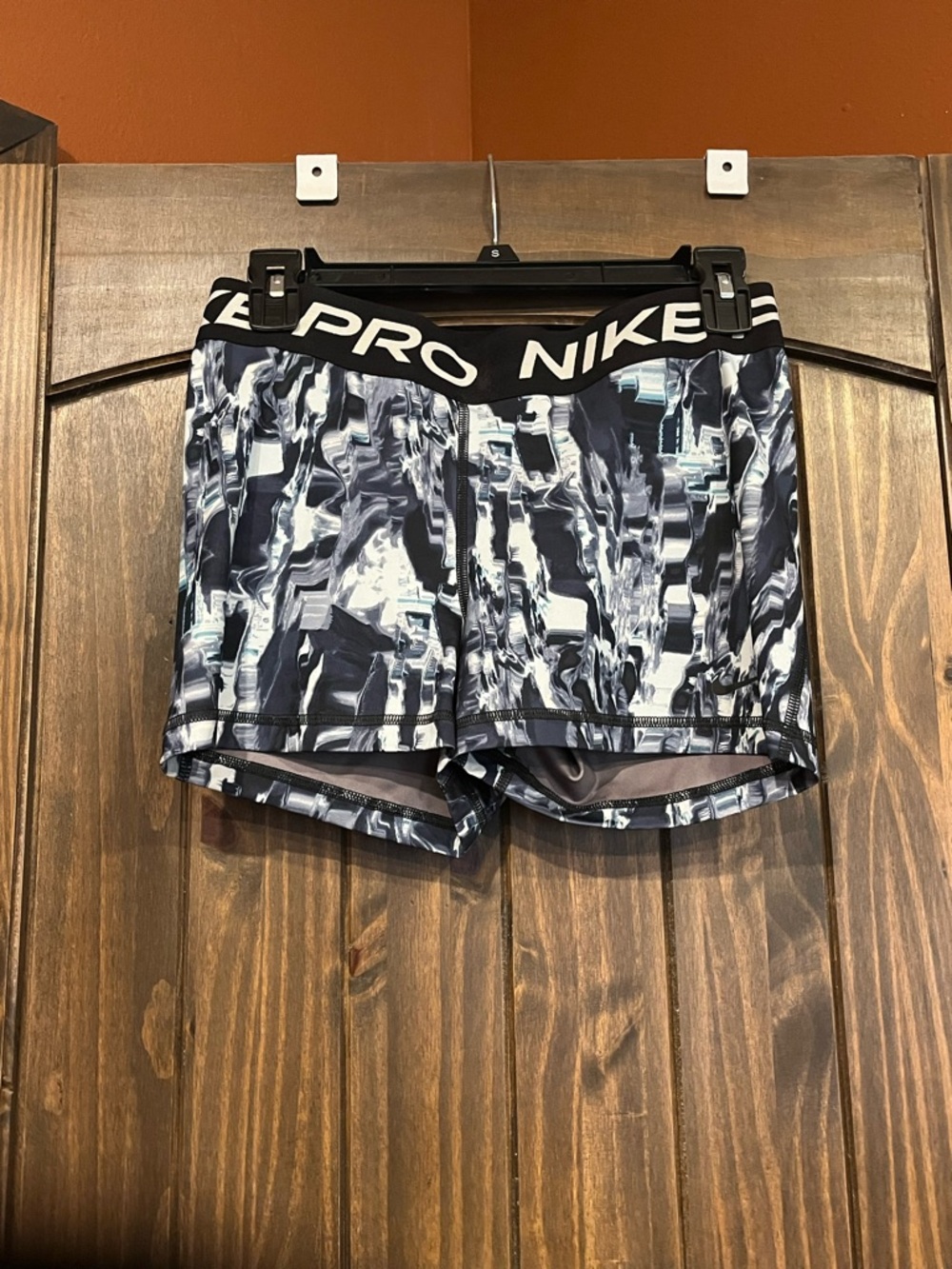 Nike Pro Men's Black & Gray Abstract Training Shorts